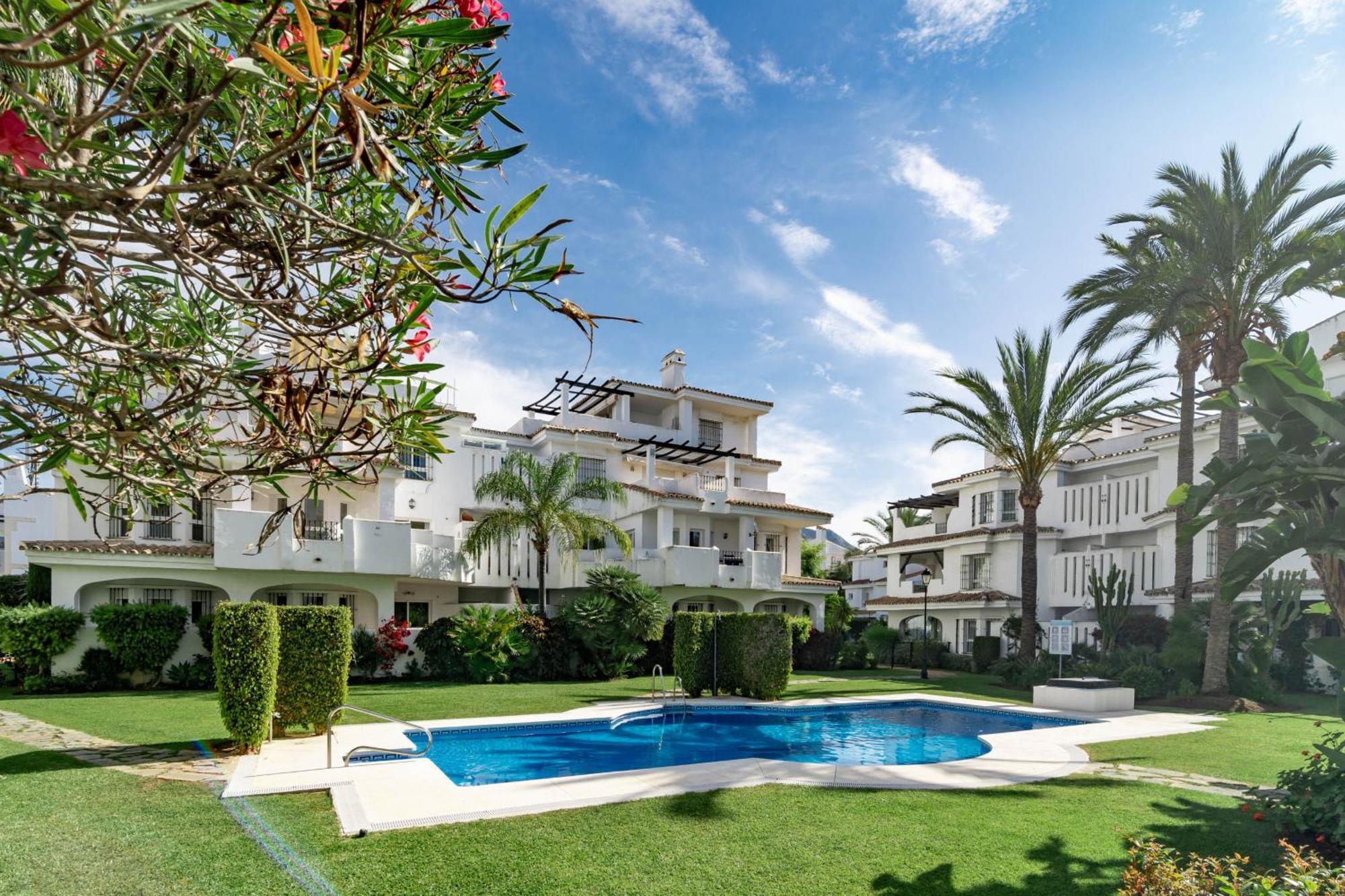 Apartment Lnm43- Cozy Close To Puerto Banus Marbella